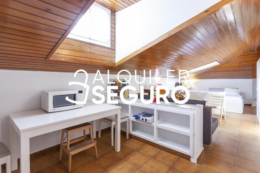 Inmueble en Calle del Correo , MADRID