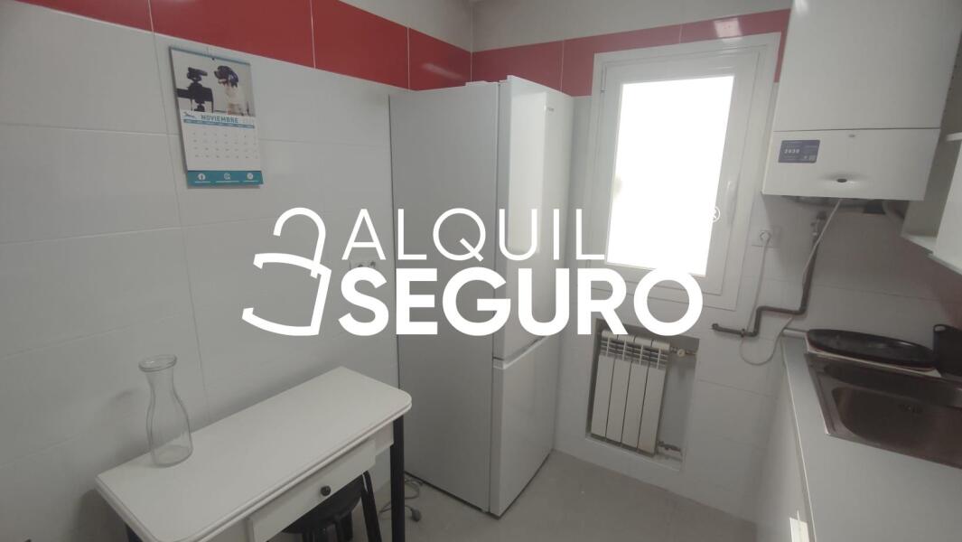 Inmueble en Calle de Melchor Fernandéz Almagro , MADRID