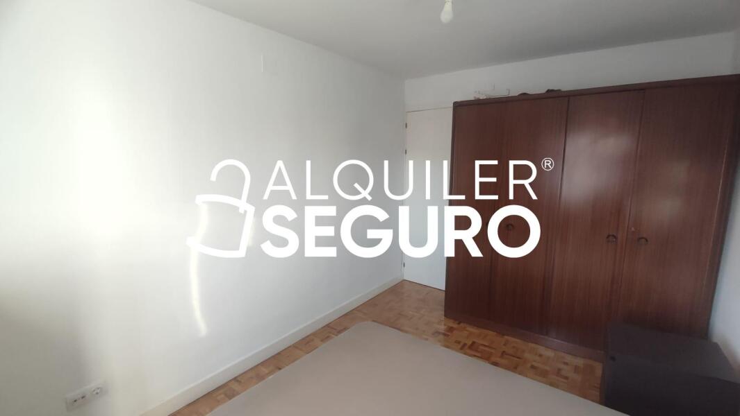 Inmueble en Calle de Melchor Fernandéz Almagro , MADRID