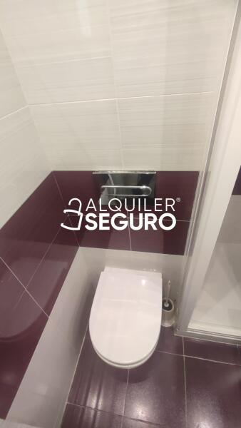 Inmueble en Calle de Melchor Fernandéz Almagro , MADRID