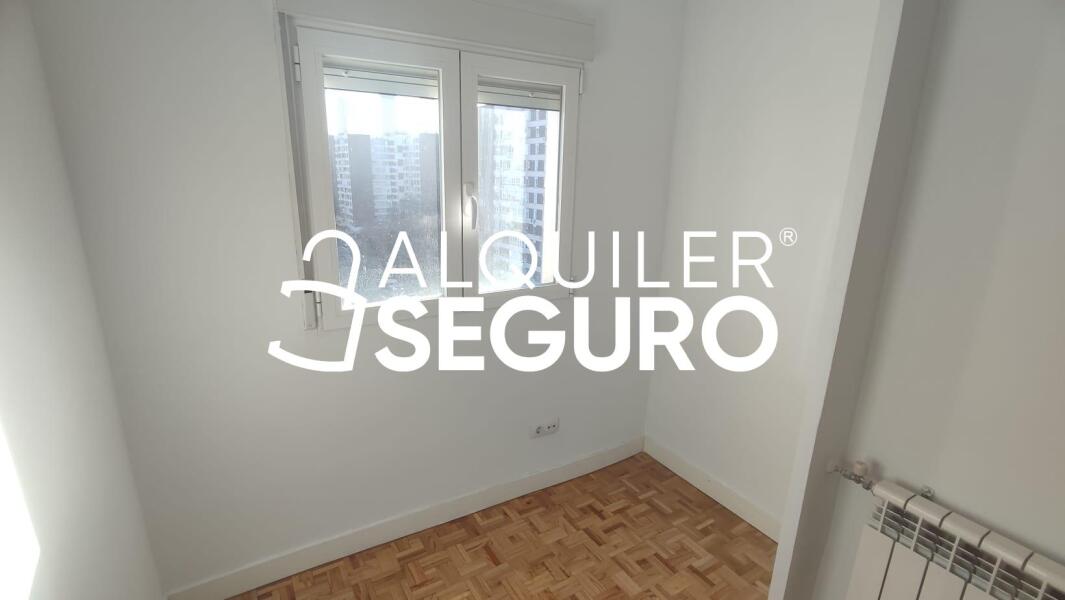 Inmueble en Calle de Melchor Fernandéz Almagro , MADRID