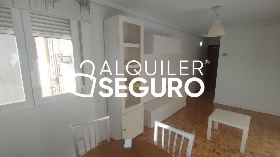 Inmueble en Calle de Melchor Fernandéz Almagro , MADRID