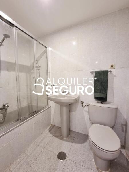 Piso en Calle Las Pozas, SAN LORENZO DE EL ESCORIAL MADRID