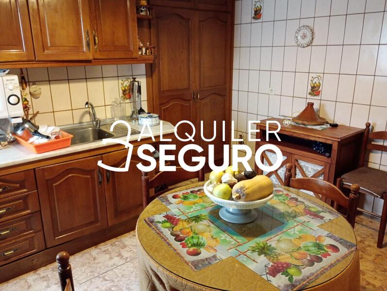 Inmueble en Calle Calzada de la Trinidad, MÁLAGA