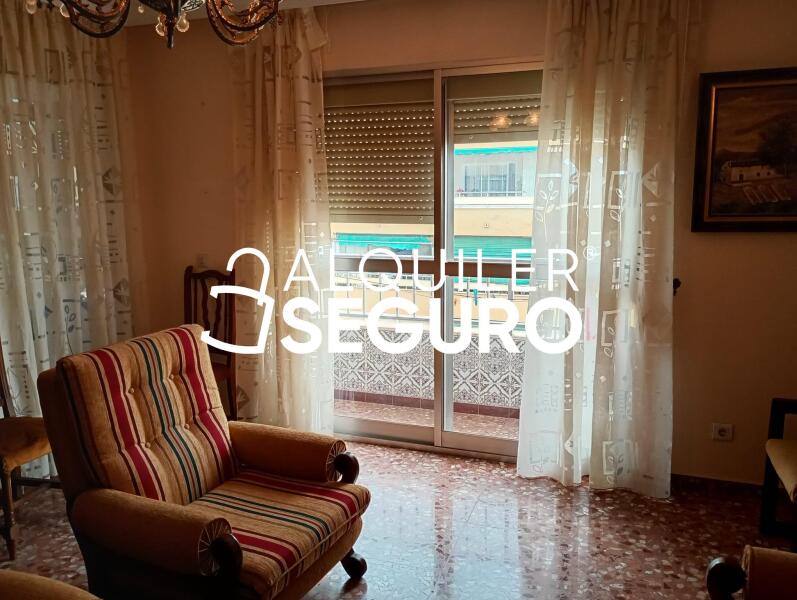 Inmueble en Calle Calzada de la Trinidad, MÁLAGA