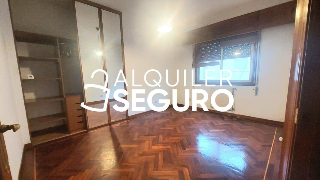 Inmueble en Calle de Ferraz, MADRID