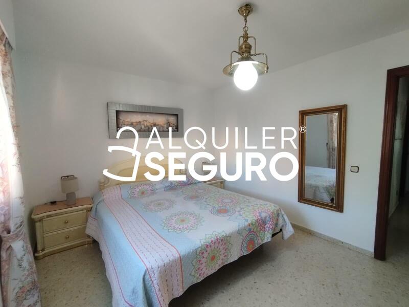 Inmueble en Avenida Margaritas., MÁLAGA