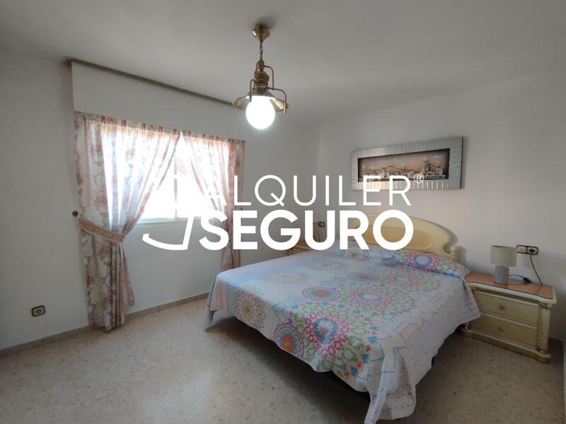 Inmueble en Avenida Margaritas., MÁLAGA