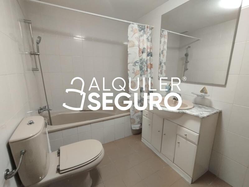 Inmueble en Avenida Margaritas., MÁLAGA