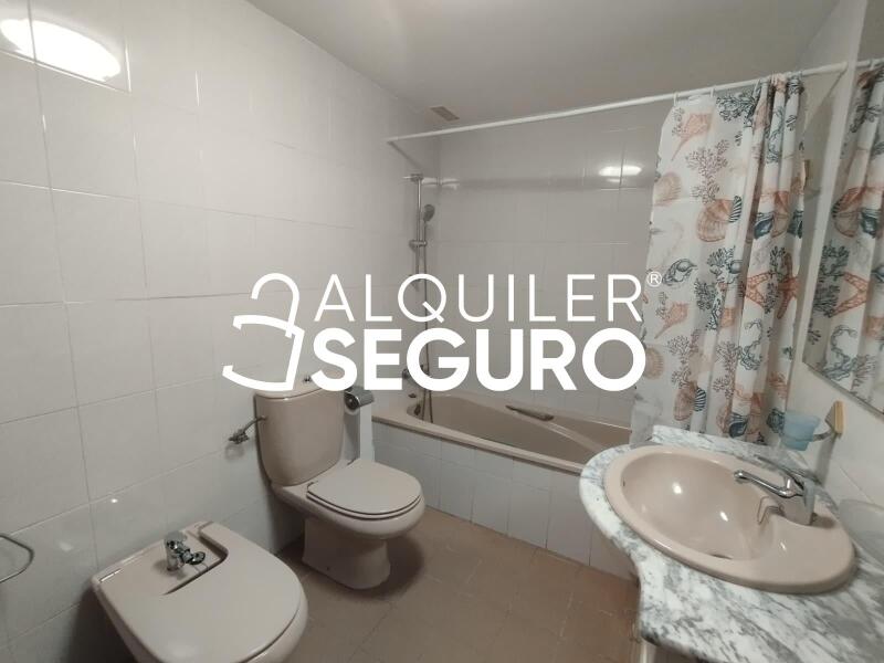 Inmueble en Avenida Margaritas., MÁLAGA