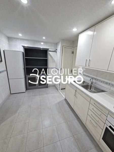 Inmueble en Calle Jorge Luis Borges, MADRID