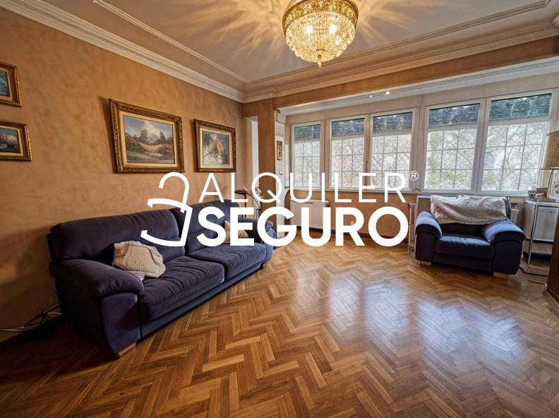 Inmueble en Calle Aldeanueva de la Vera , MADRID