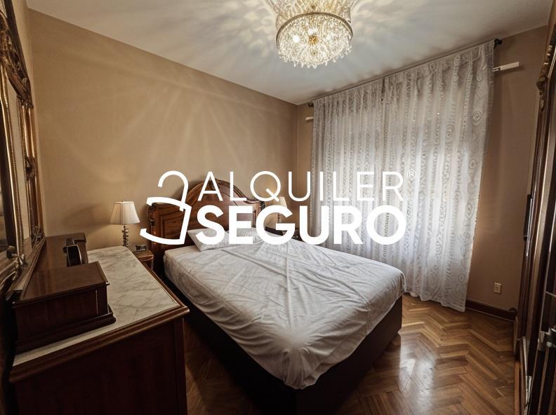 Inmueble en Calle Aldeanueva de la Vera , MADRID