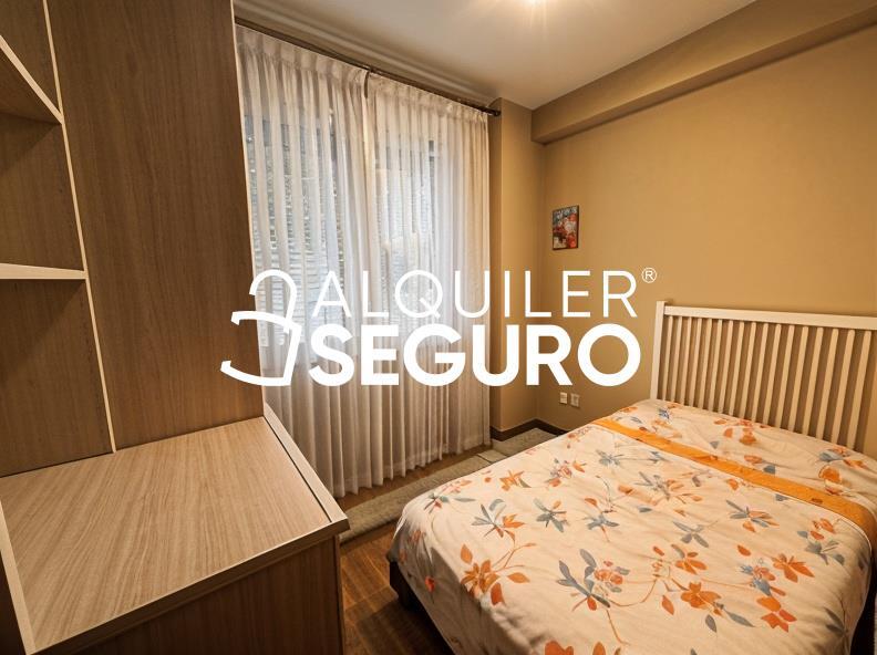 Inmueble en Calle Aldeanueva de la Vera , MADRID