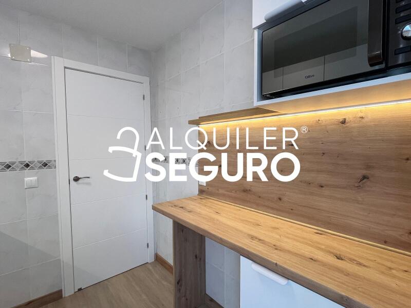 Inmueble en Calle Venancio Martín , MADRID