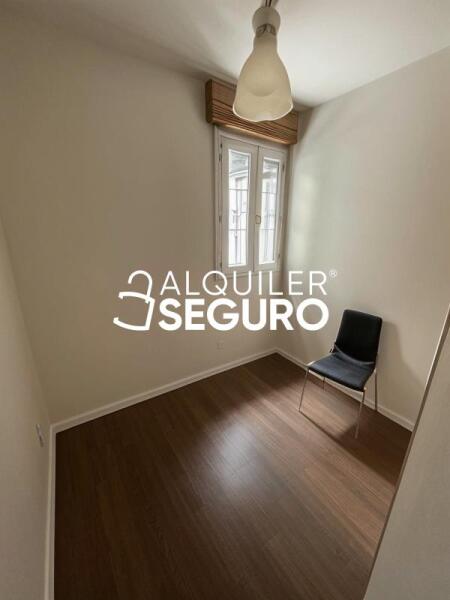 Piso en Calle Isleta, COSLADA MADRID