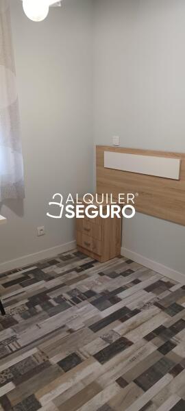 Inmueble en Calle Nardos, MADRID