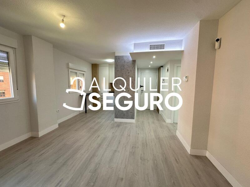 Inmueble en Calle Herencia , MADRID