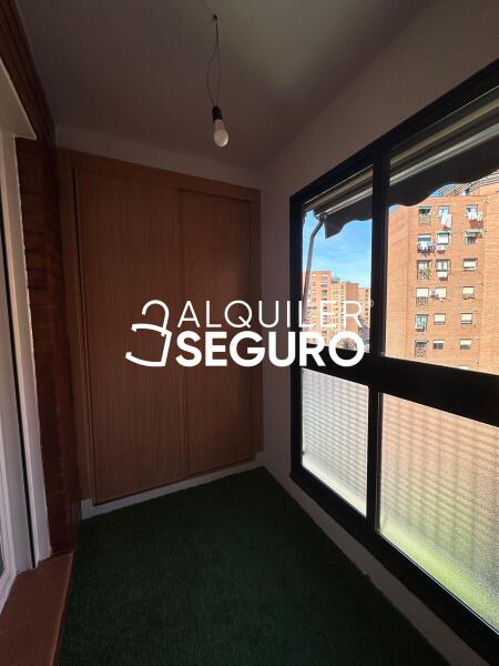 Inmueble en Calle Herencia , MADRID