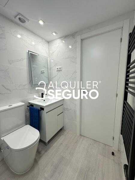 Inmueble en Calle Herencia , MADRID