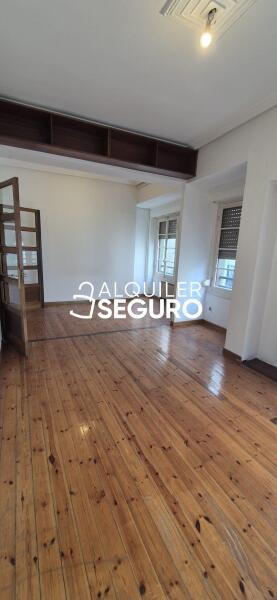 Inmueble en Calle Menen Perez, ASTURIAS