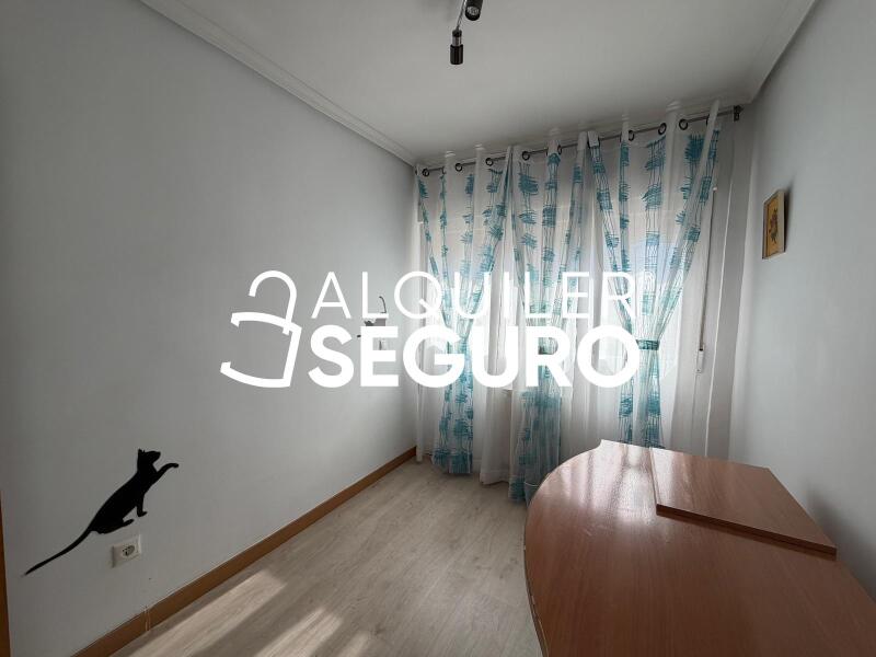 Inmueble en Avenida de la Albufera, MADRID