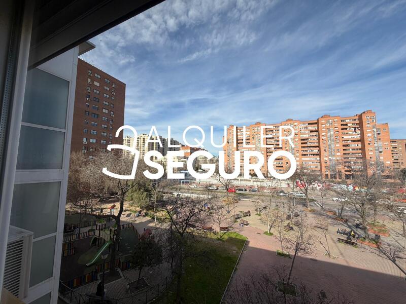 Inmueble en Avenida de la Albufera, MADRID