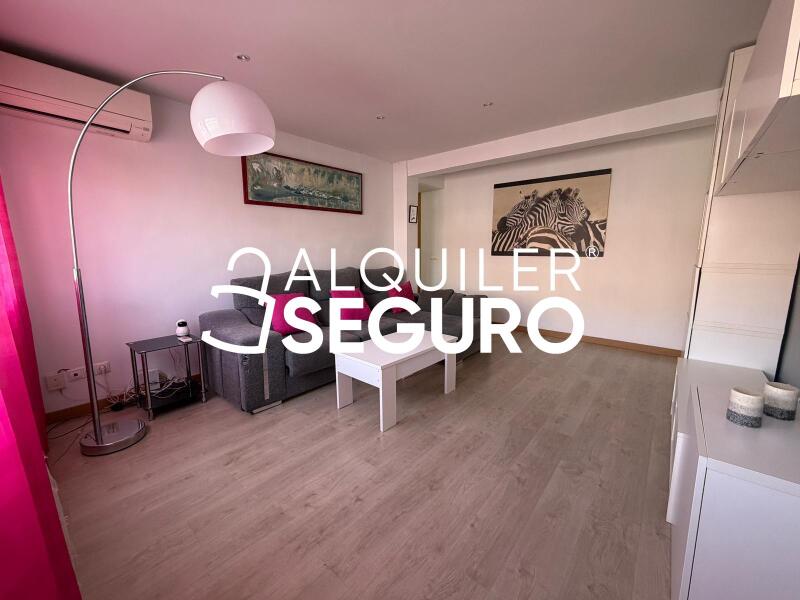 Inmueble en Avenida de la Albufera, MADRID