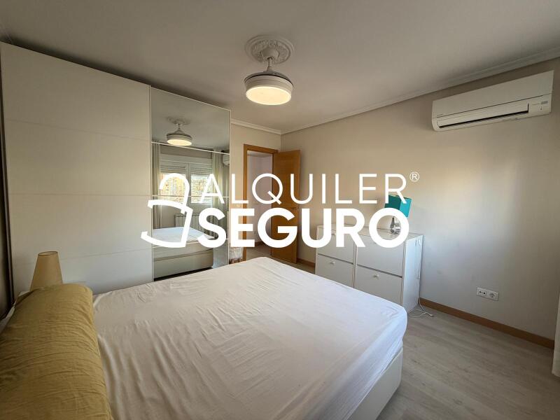 Inmueble en Avenida de la Albufera, MADRID