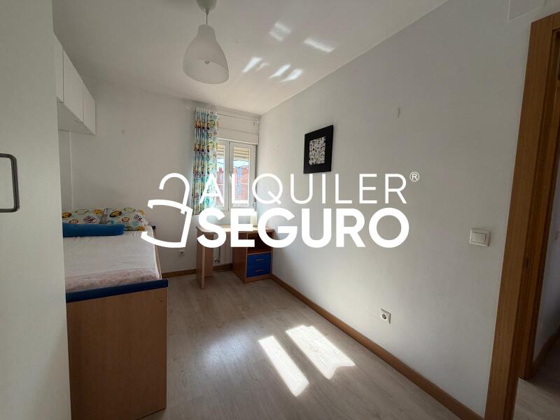 Inmueble en Avenida de la Albufera, MADRID