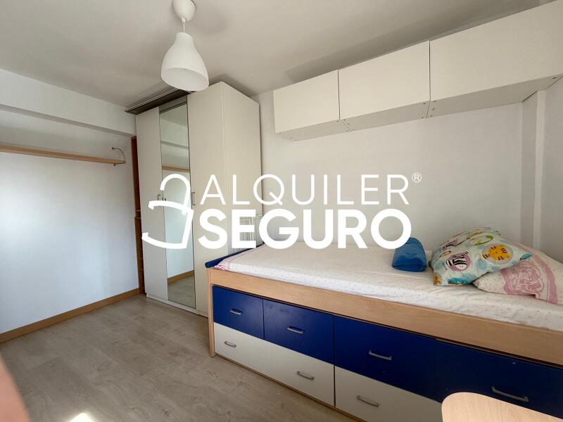 Inmueble en Avenida de la Albufera, MADRID