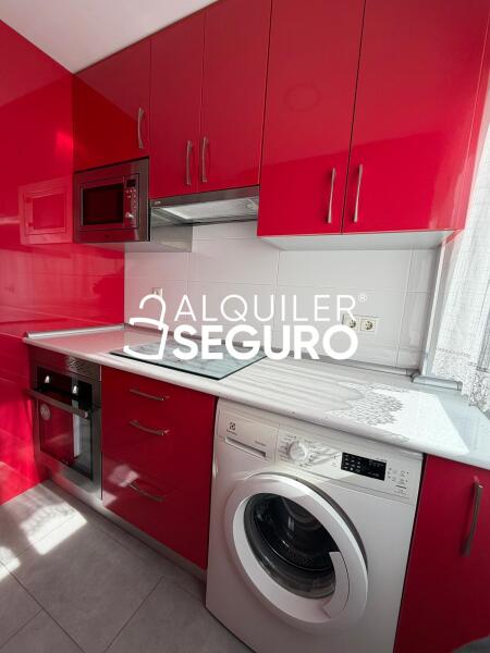 Inmueble en Avenida de la Albufera, MADRID