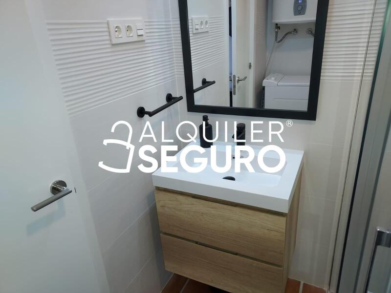 Inmueble en Calle Colina, MÁLAGA