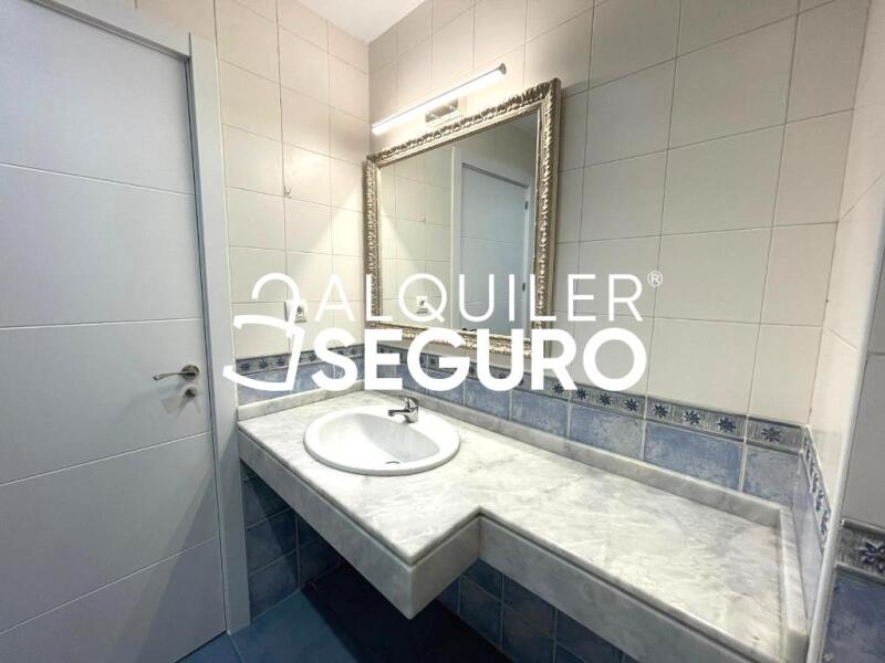 Inmueble en Avenida del Mediterraneo , MADRID