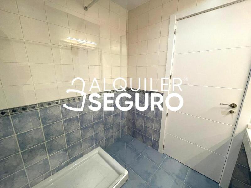 Inmueble en Avenida del Mediterraneo , MADRID