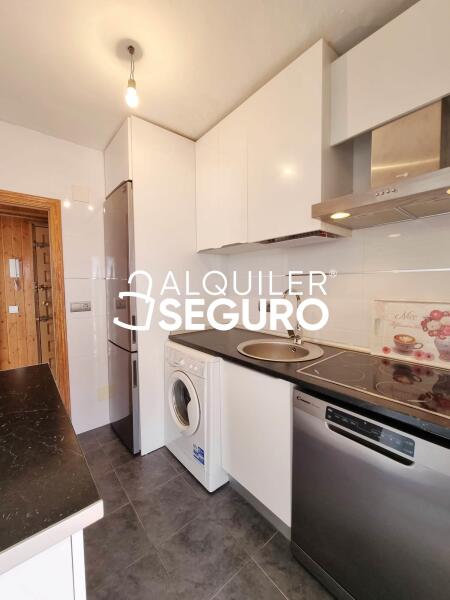 Piso en Calle Cerro del Telégrafo, COLLADO VILLALBA MADRID