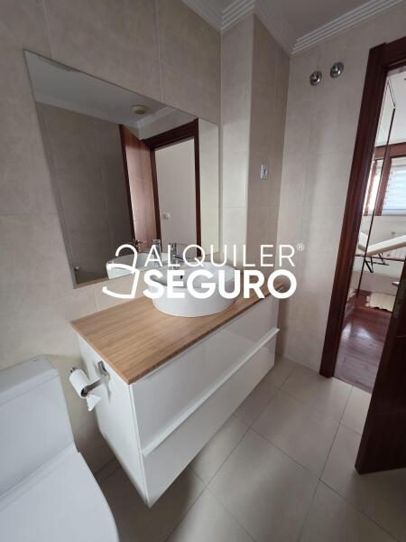 Piso en Calle Hilario Agapito, BARAKALDO VIZCAYA-BIZKAIA