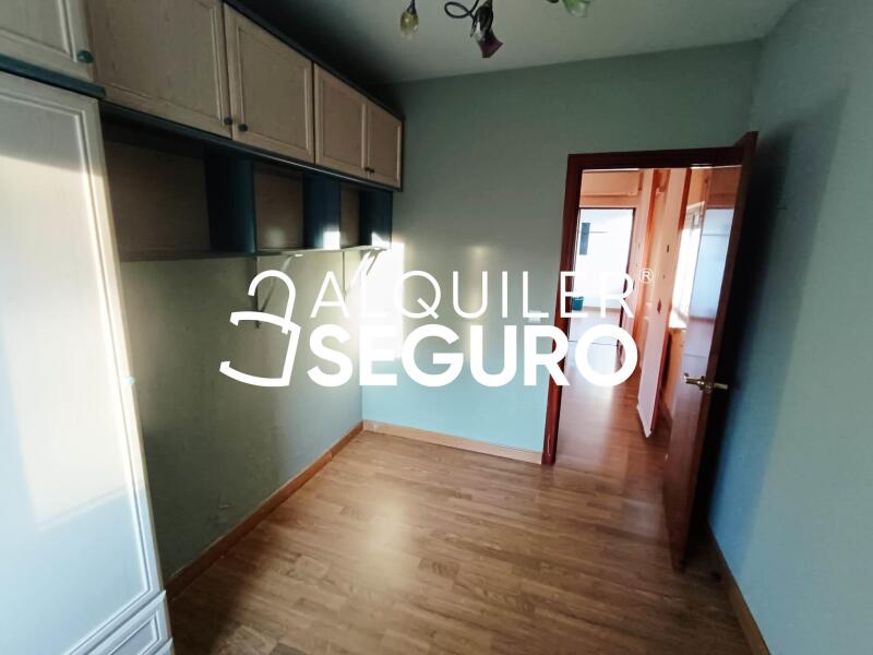 Piso en Avenida Verbena de la paloma, MADRID MADRID