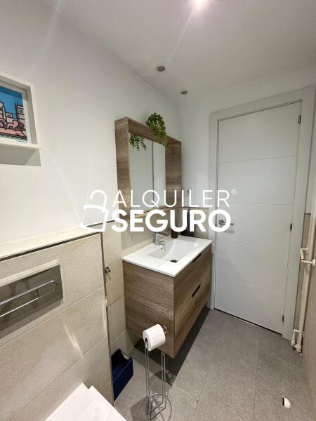 Inmueble en Calle Virgen de Lourdes, MADRID