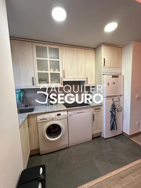 Inmueble en Calle Virgen de Lourdes, MADRID