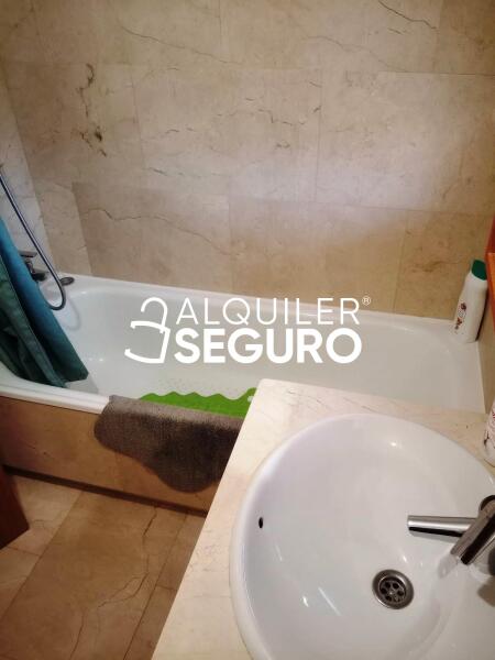 Piso en Calle Carromajada, ARROYO DE LA ENCOMIENDA VALLADOLID