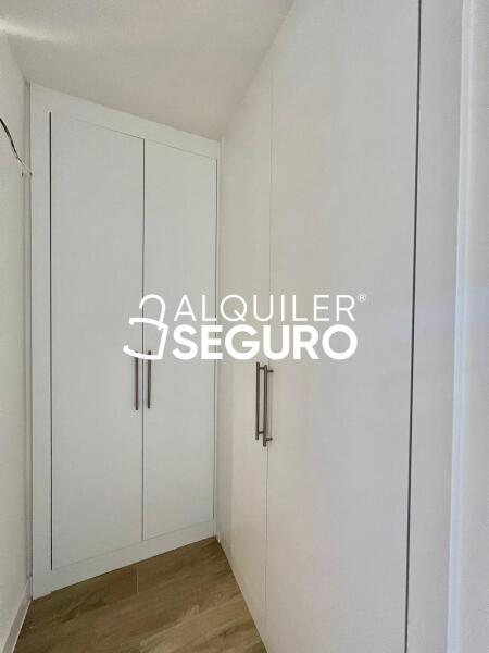 Piso en Calle Tres de abril , COBEÑA MADRID