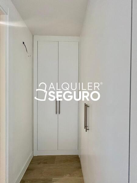 Piso en Calle Tres de abril , COBEÑA MADRID