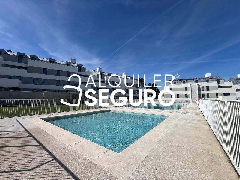 Piso en Calle Tres de abril , COBEÑA MADRID