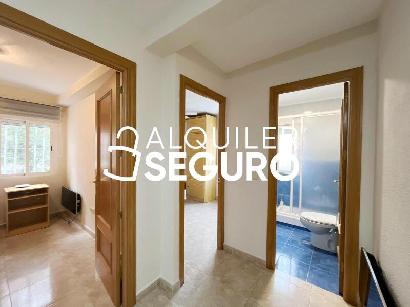 Piso en Calle de Calahorra , MADRID MADRID