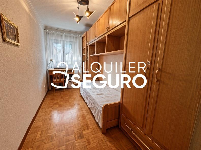 Piso en Calle Yébenes, MADRID MADRID