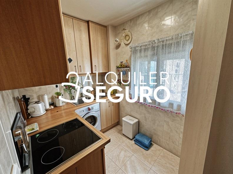 Inmueble en Calle Miguel de la roca, MADRID