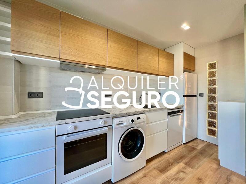 Inmueble en Avenida del Dr. Federico Rubio y Galí, MADRID