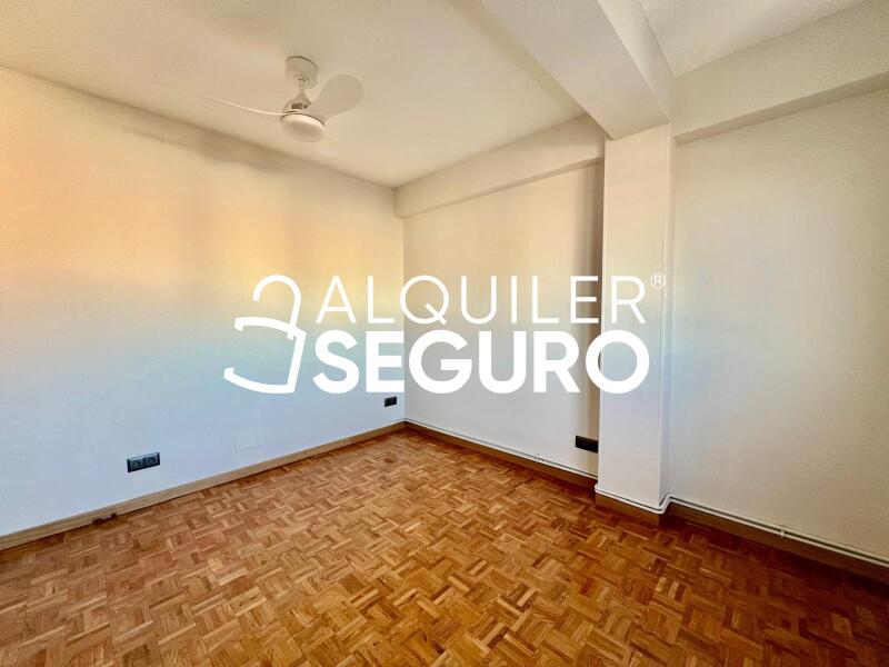 Inmueble en Avenida del Dr. Federico Rubio y Galí, MADRID