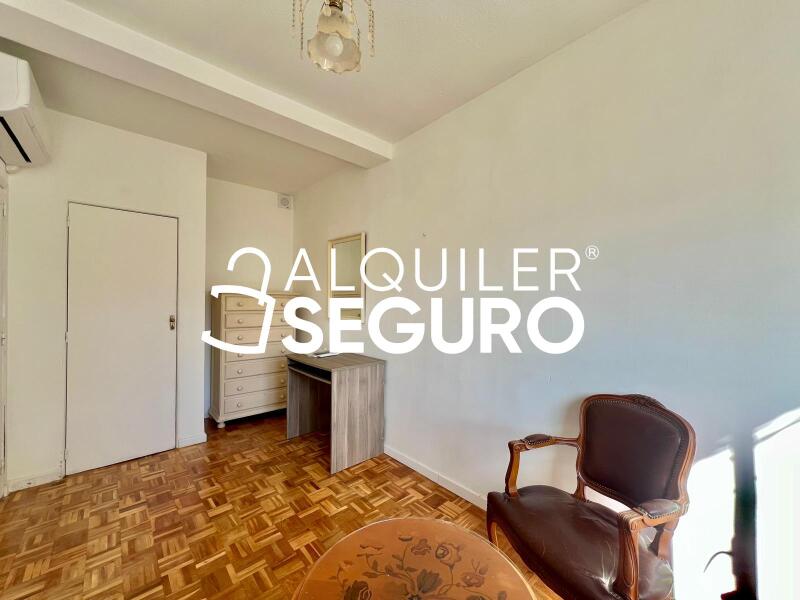 Piso en Calle Luruaco, MADRID MADRID